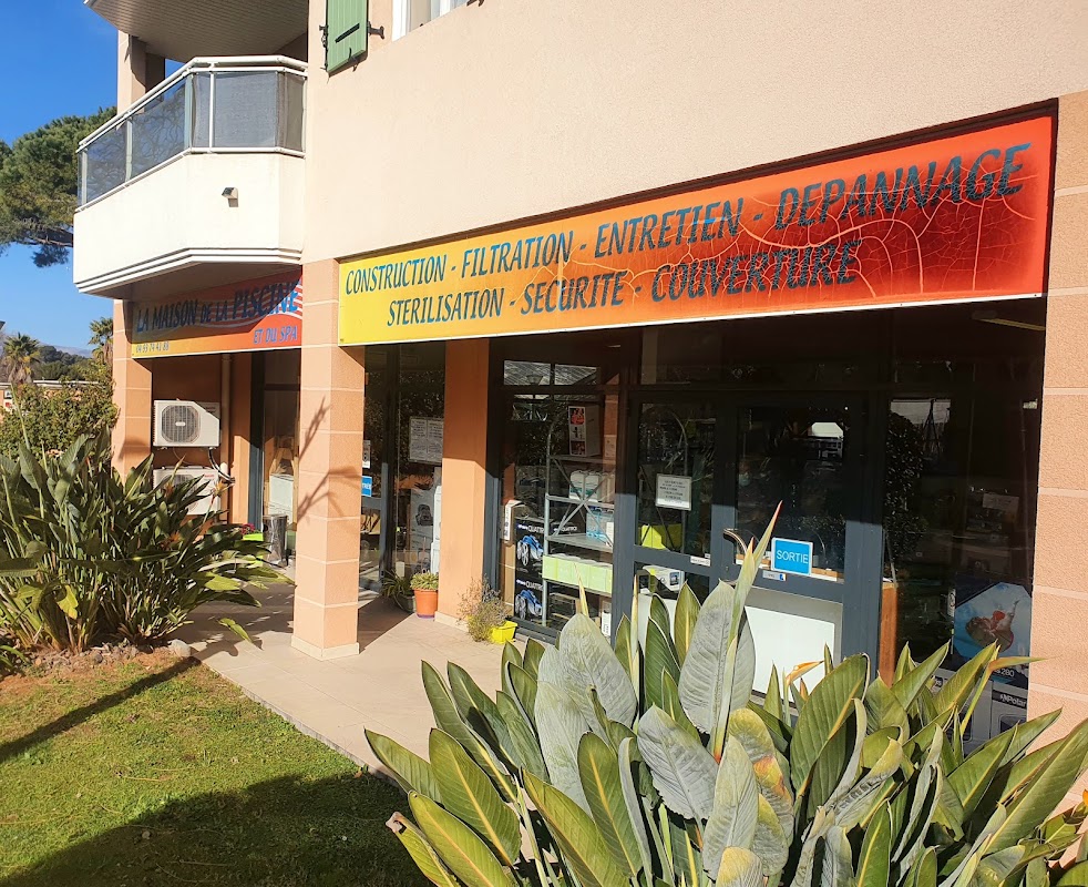 Équipements piscine par Maison de la Piscine et du Spa